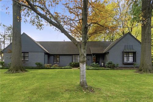 3523 W 100th Ter, Leawood, KS, 66206-2403 | Card Image