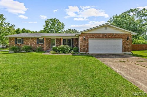 439 Shenandoah Dr, Farmington, MO, 63640-2136 | Card Image