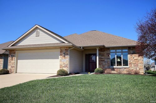 9509 Courtyard Cv, Fort Wayne, IN, 46825-8135 | Card Image