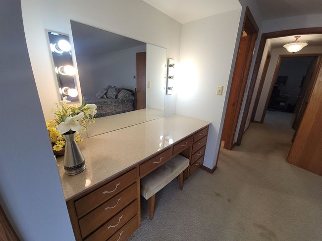 302 Riverview Ct, House other with 3 bedrooms, 3 bathrooms and null parking in Portage WI | Image 24