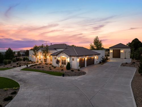 10511 San Antonio Dr Ne, Albuquerque, NM, 87122-3527 | Card Image