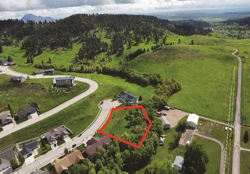 20 Belair Cir, Sturgis, SD, 57785-2583 | Card Image