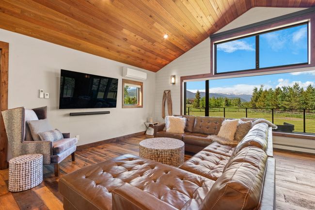 100 N Low Bench Rd, House other with 3 bedrooms, 2 bathrooms and null parking in Gallatin Gateway MT | Image 4