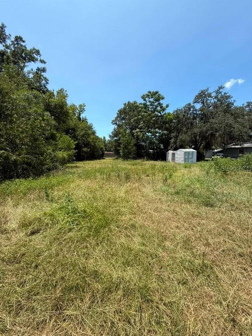 27275 Thrush Ave, Brooksville, FL, 34602-7360 | Card Image