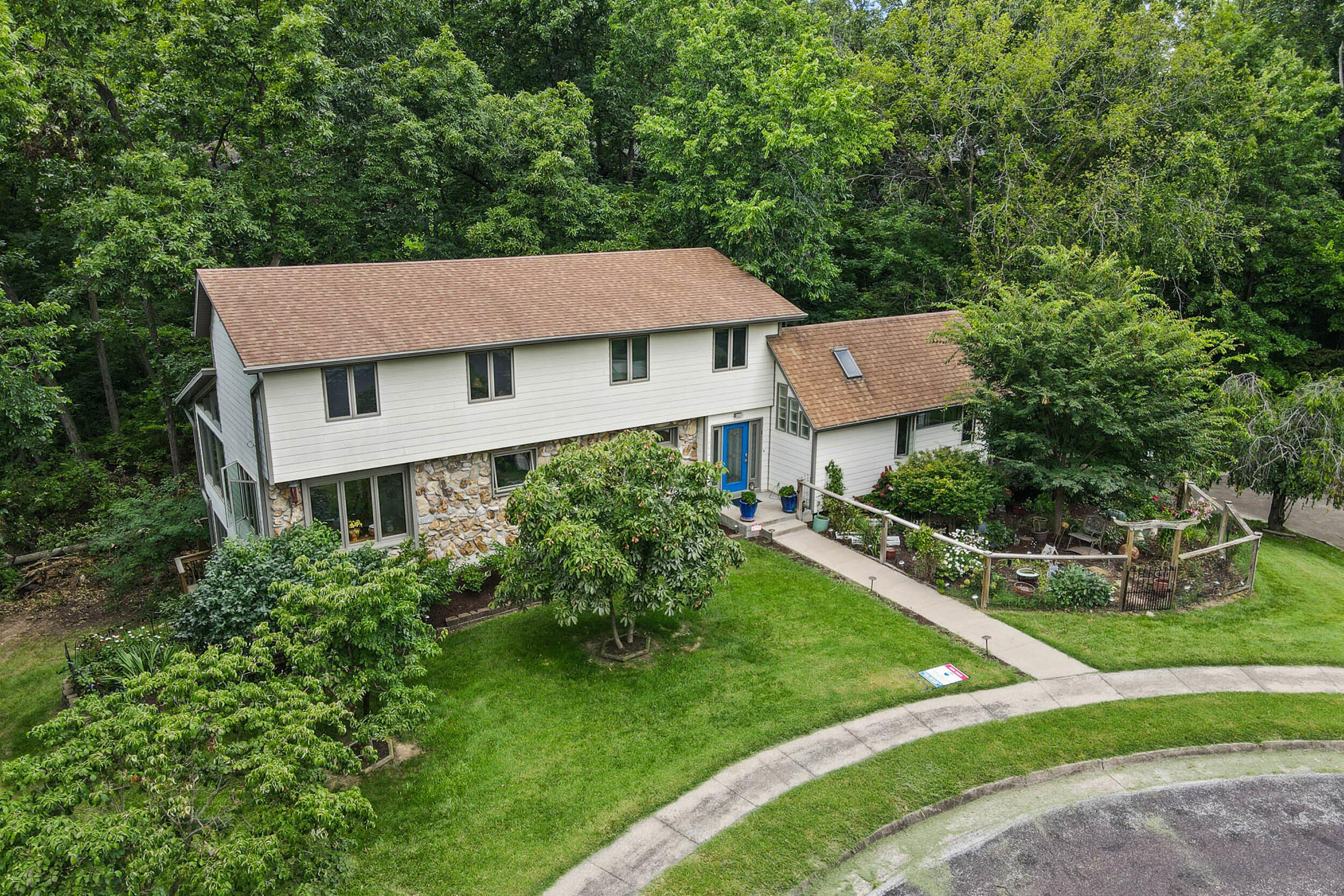 Overhill Ct, Columbia, MO 65203