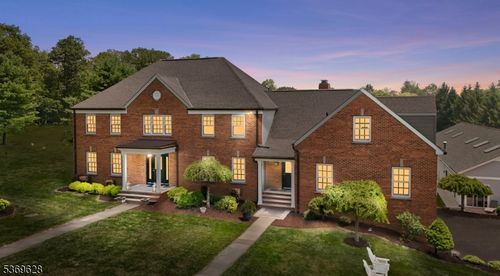 11 Beavers Rd, Tewksbury Twp, NJ, 07830-3417 | Card Image