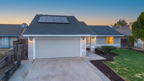 2731 Yosemite Ct, Atwater, CA, 95301-2090 | Card Image