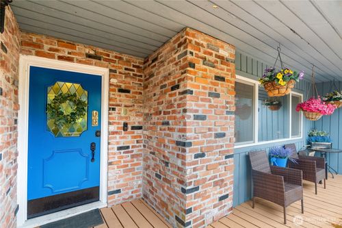 279 Holly Ln, Cosmopolis, WA, 98537-3931 | Card Image