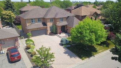 28 Leah Cres, House other with 4 bedrooms, 4 bathrooms and 6 parking in Ajax ON | Image 1