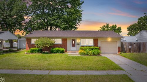 42251 Betley Drive, Sterling Heights, MI, 48313 | Card Image