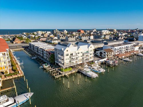 302-310 13th St, OCEAN CITY, MD, 21842-5581 | Card Image