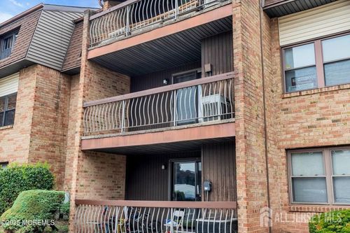 1617 Raspberry Ct, Edison, NJ, 08817-2768 | Card Image