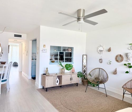 207-3322 Cynthia Lane, Lake Worth Beach, FL, 33461 | Card Image