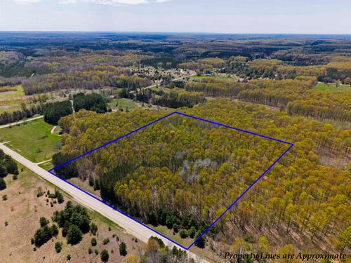 0000 Campbell Rd Se, Fife Lake, MI, 49633 | Card Image