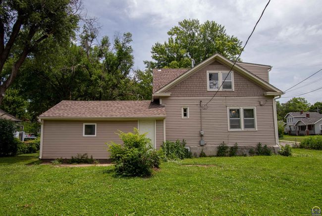 1193 Sw Jewell Ave, House other with 4 bedrooms, 2 bathrooms and null parking in Topeka KS | Image 16