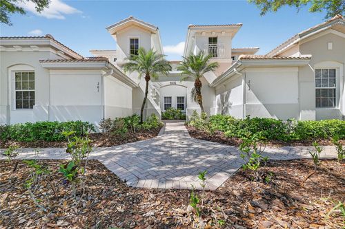 926 River Basin Court, BRADENTON, FL, 34212 | Card Image