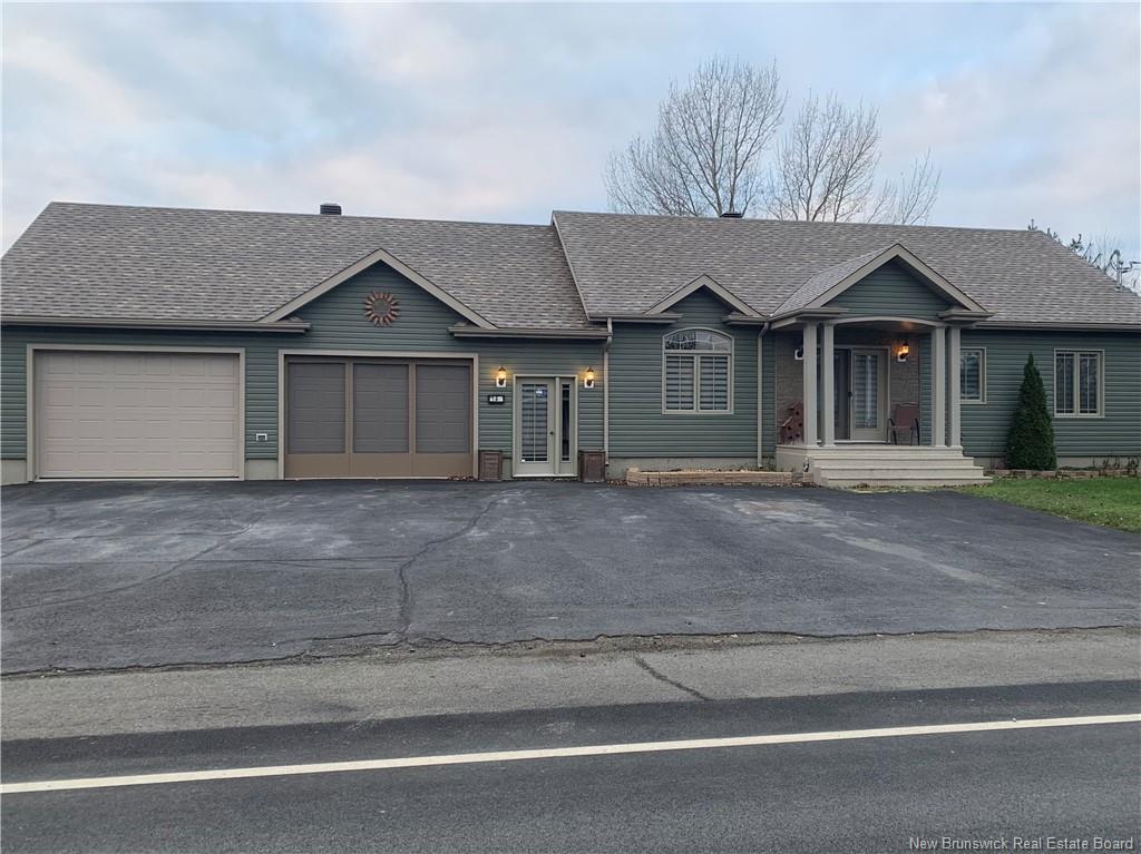 Residential in Sainte-Anne-De-Madawaska 2