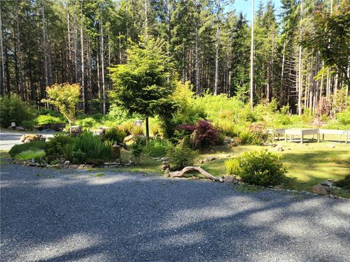 3782 Petrel Dr, Jordan River, BC, V9Z1K2 | Card Image
