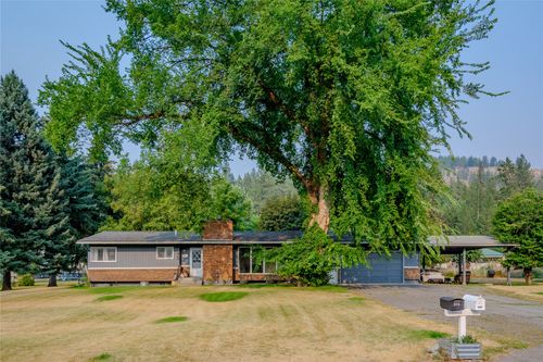 911 Greers Ferry Rd, Libby, MT, 59923-9355 | Card Image