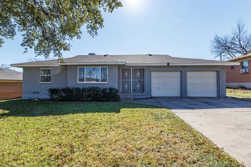 1530 Caravan Trl, Dallas, TX, 75241-2104 | Card Image