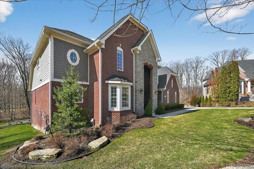 8098 Tilbury Ct, Canton, MI, 48187-4449 | Card Image