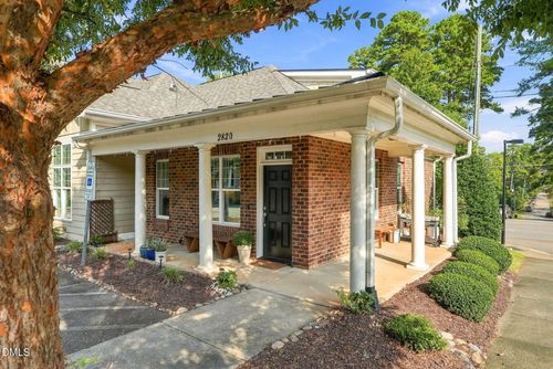 2820 Plumfield Pl, Raleigh, NC, 27607-3374 | Card Image
