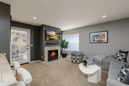 apt-97-6470 N Tierra De Las Catalinas, Tucson, AZ, 85718-2169 | Card Image
