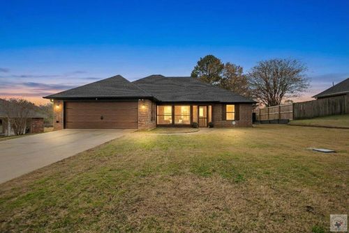 202 Spring Vly, Queen City, TX, 75572-2591 | Card Image