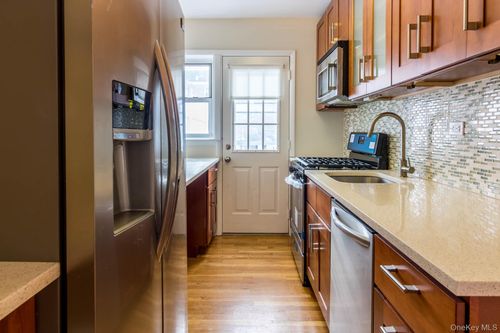 apt-35a-110 64th Ave, Forest Hills, NY, 11375-1483 | Card Image