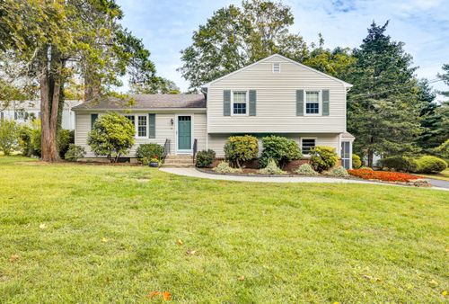 42 Horseshoe Rd, Guilford, CT, 06437-2918 | Card Image