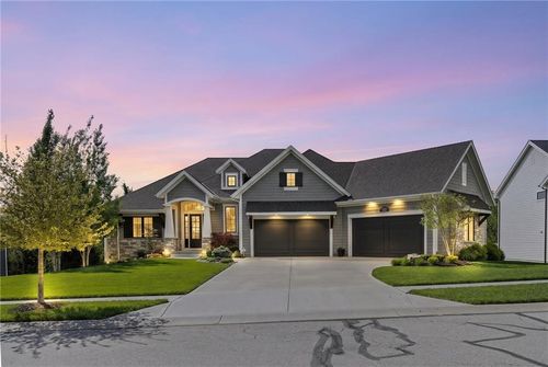 21303 W 94th Ter, Lenexa, KS, 66220 | Card Image