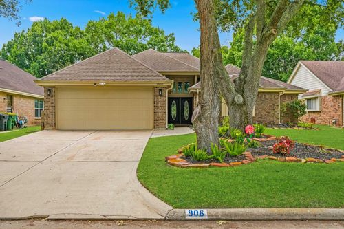 906 Maple Branch Ln, Pearland, TX, 77584-2007 | Card Image