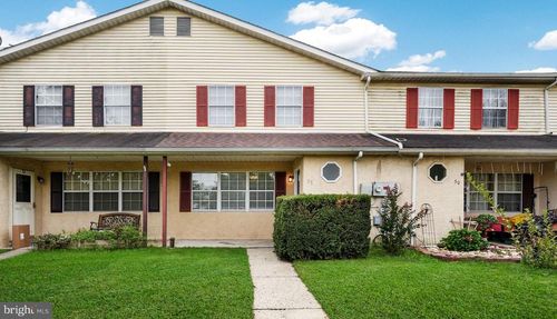 51 Ivy Ct, QUAKERTOWN, PA, 18951-2766 | Card Image