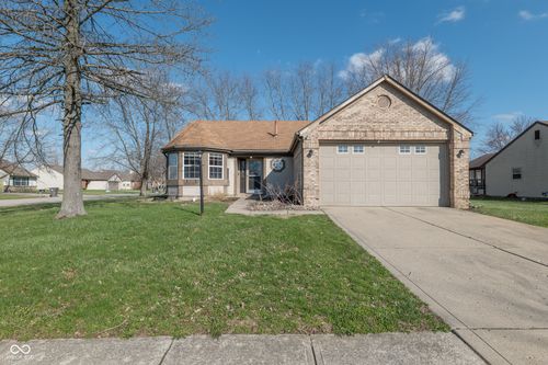 1243 Winding Hart Dr, Indianapolis, IN, 46229-9618 | Card Image
