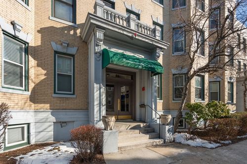 apt-304-88 Gordon St, Boston, MA, 02135-6221 | Card Image