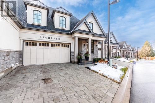 18-190 Canboro Road, Pelham (Fonthill), ON, L0S1E0 | Card Image