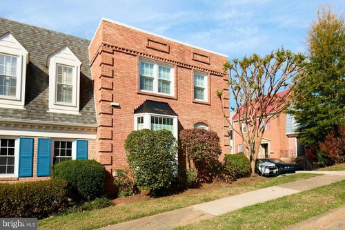 1120 Kensington Rd, MCLEAN, VA, 22101-2918 | Card Image