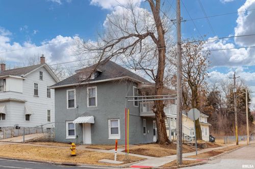 1101-1101 N Gaines St, Davenport, IA, 52804-3932 | Card Image