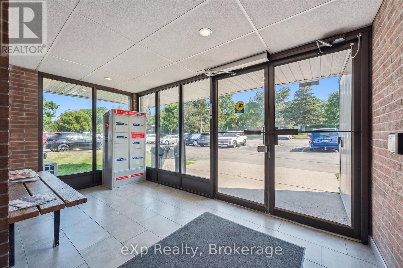 Residential in Guelph (Junction/Onward Willow) 4
