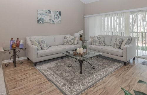 1-202-960 Partridge Cir, NAPLES, FL, 34104-8815 | Card Image