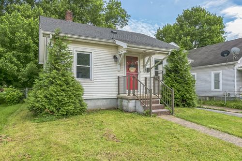 414 Liberty St, Falmouth, KY, 41040-1018 | Card Image