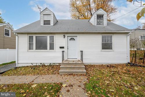 708 Nathan Hale Ave, Trenton, NJ, 08648-4425 | Card Image