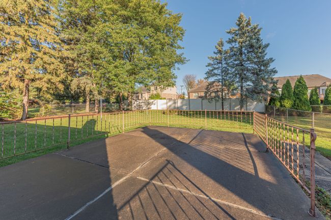 37332 Munger Dr, House other with 3 bedrooms, 2 bathrooms and null parking in Livonia MI | Image 40