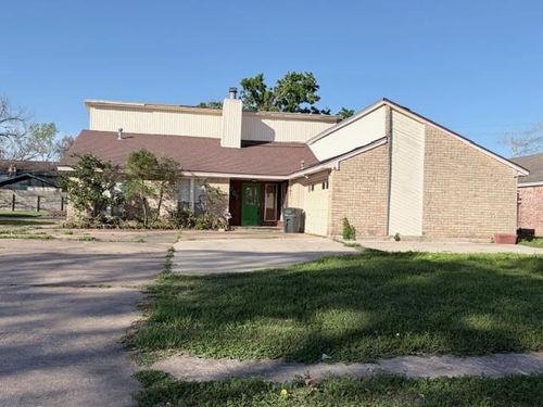 207 Banyan St, Lake Jackson, TX, 77566-4405 | Card Image