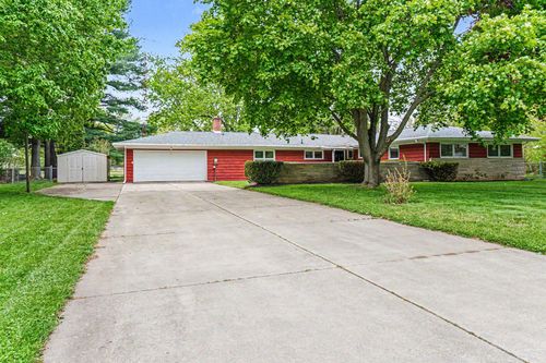 16172 Brookwood Dr, Buchanan, MI, 49107-9278 | Card Image