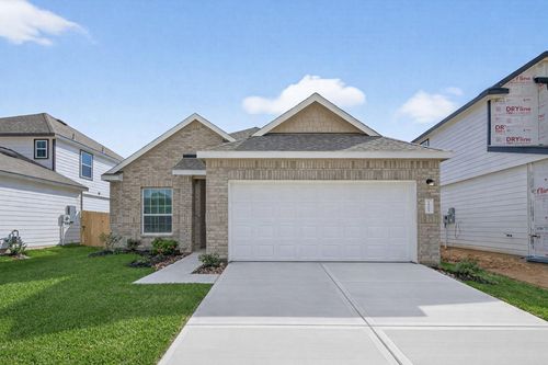 16681 Heritage Pines Ln, Conroe, TX, 77302-1555 | Card Image