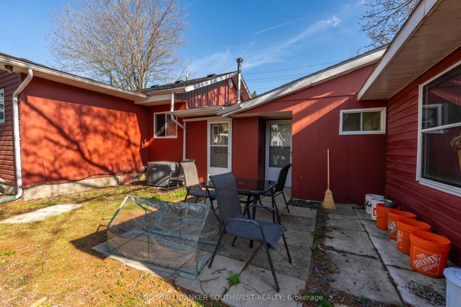 479 William St, House other with 3 bedrooms, 3 bathrooms and 4 parking in Saint Clair ON | Image 28
