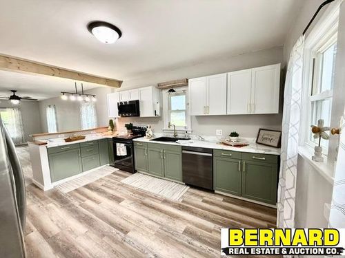 693 N 3rd St, Tecumseh, NE, 68450-2010 | Card Image