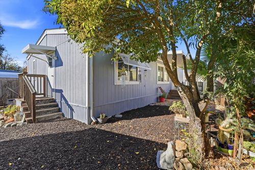 1138 Broadleaf Ln, Windsor, CA, 95492-9318 | Card Image