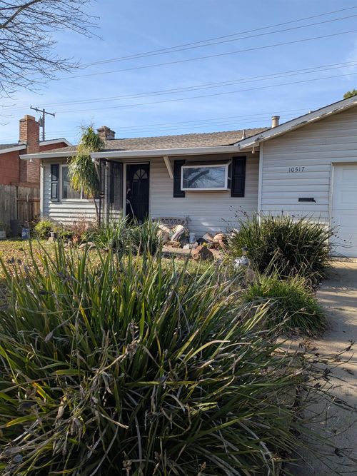 10517 Mills Acres Cir, Rancho Cordova, CA, 95670-5514 | Card Image